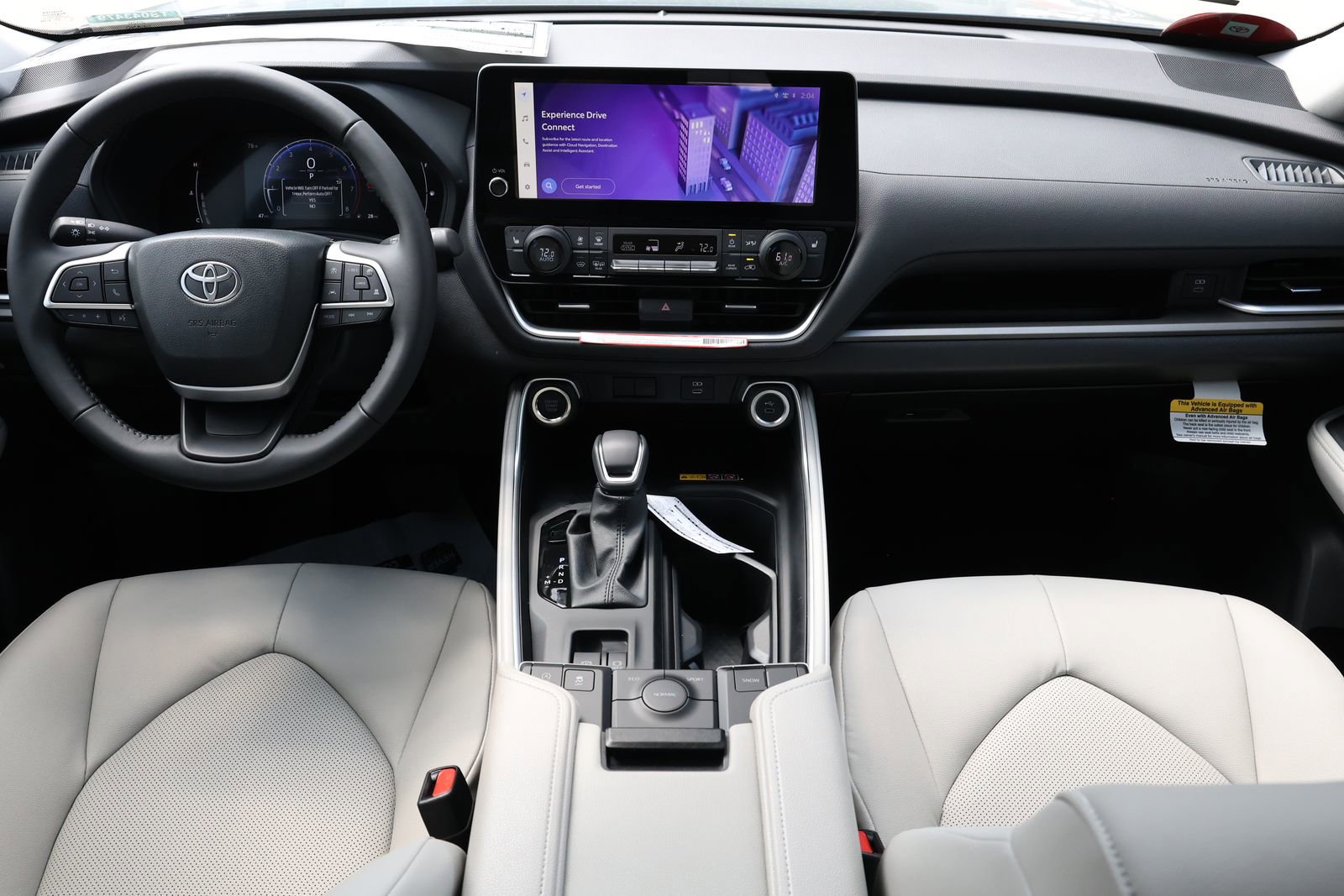 New 2026 Toyota Grand Highlander FWD image 2
