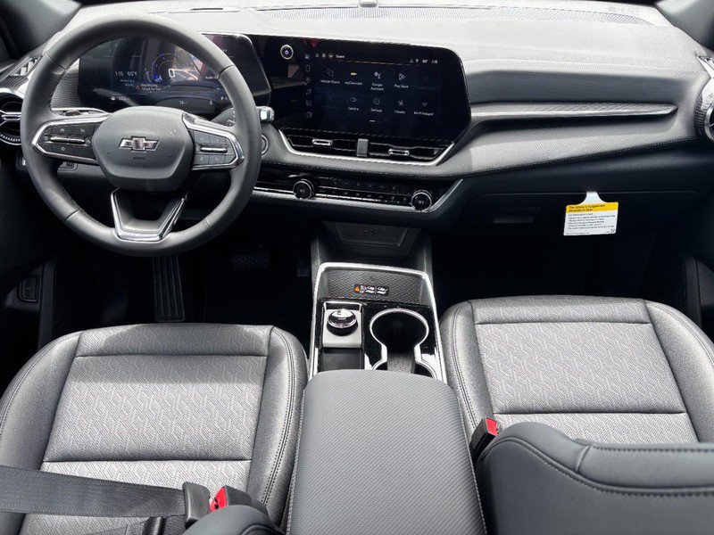 New 2026 Chevrolet Equinox LT w/ Convenience Package II FWD image 6