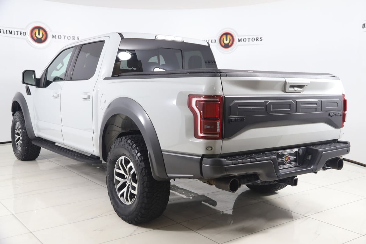 Used 2017 Ford F150 Raptor w/ Equipment Group 802A Luxury AWD/4WD image 4