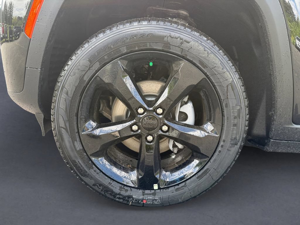 New 2026 Jeep Grand Cherokee Limited w/ Limited Altitude Package AWD/4WD image 9