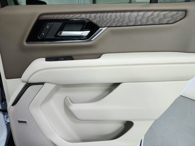 New 2026 GMC Yukon Denali w/ Sun & Power Step Package AWD/4WD image 45