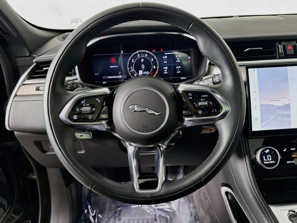 Used 2026 Jaguar F-PACE R-Dynamic S AWD/4WD image 11