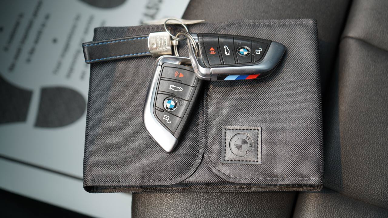 Used 2020 BMW 330i xDrive Sedan w/ M Sport Package AWD/4WD image 90