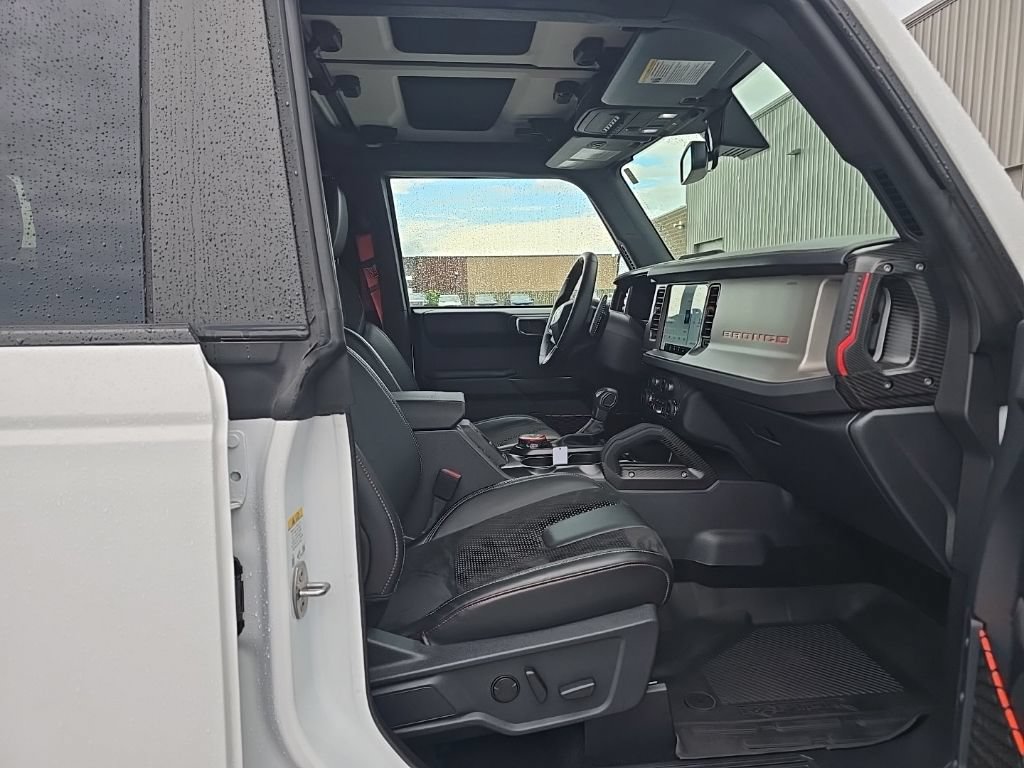 Used 2024 Ford Bronco Raptor w/ Interior Carbon Fiber Pack 6 AWD/4WD image 7