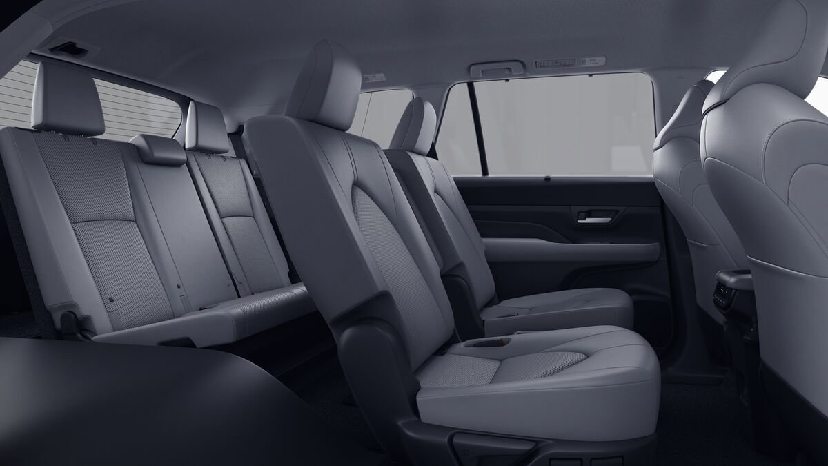 New 2026 Toyota Grand Highlander XLE image 21