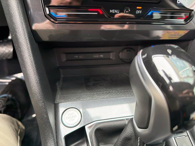 Certified 2022 Volkswagen Tiguan SE AWD/4WD image 15