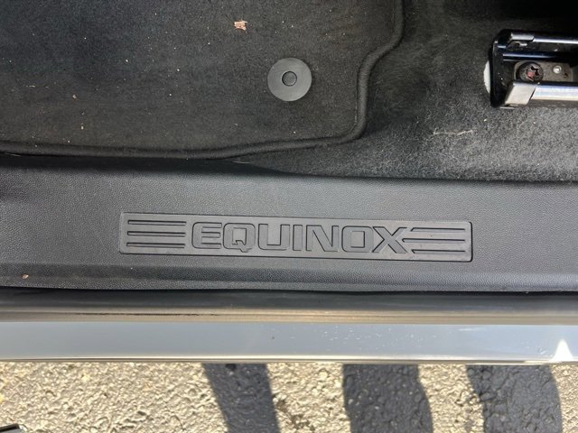 Used 2022 Chevrolet Equinox LS w/ LS Convenience Package image 12