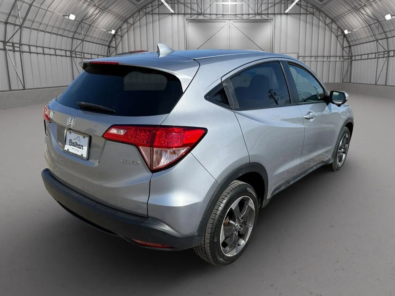 Used 2018 Honda HR-V EX image 4