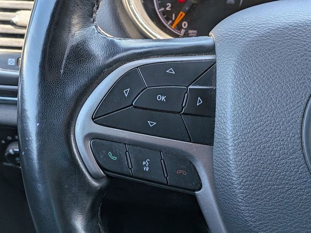 Used 2021 Jeep Grand Cherokee Limited AWD/4WD image 23