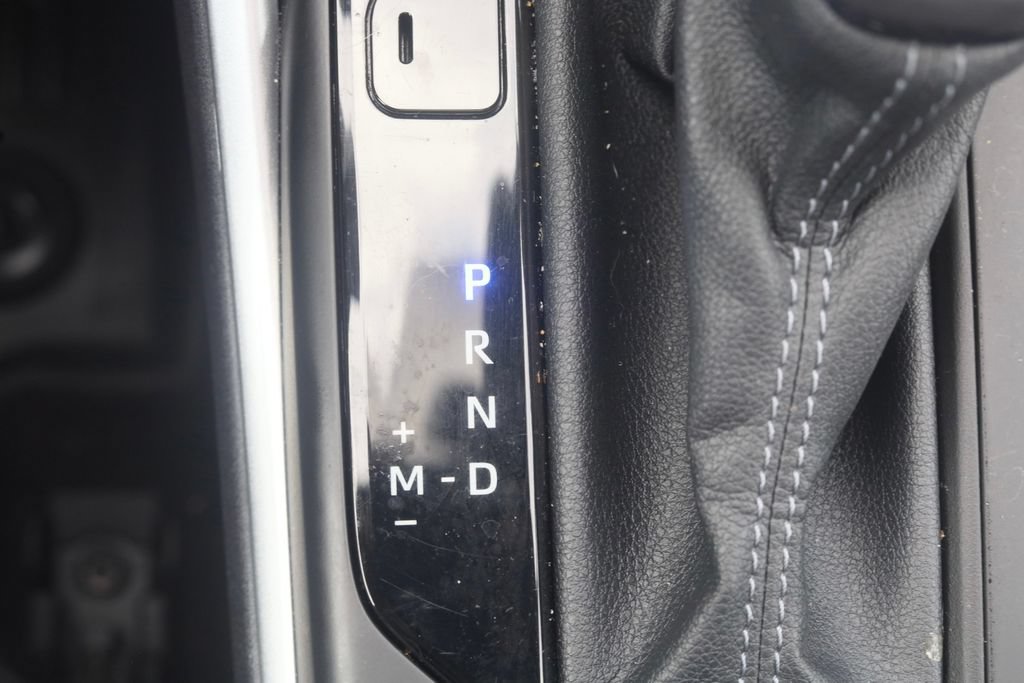 Used 2024 Toyota Highlander XSE AWD/4WD image 30