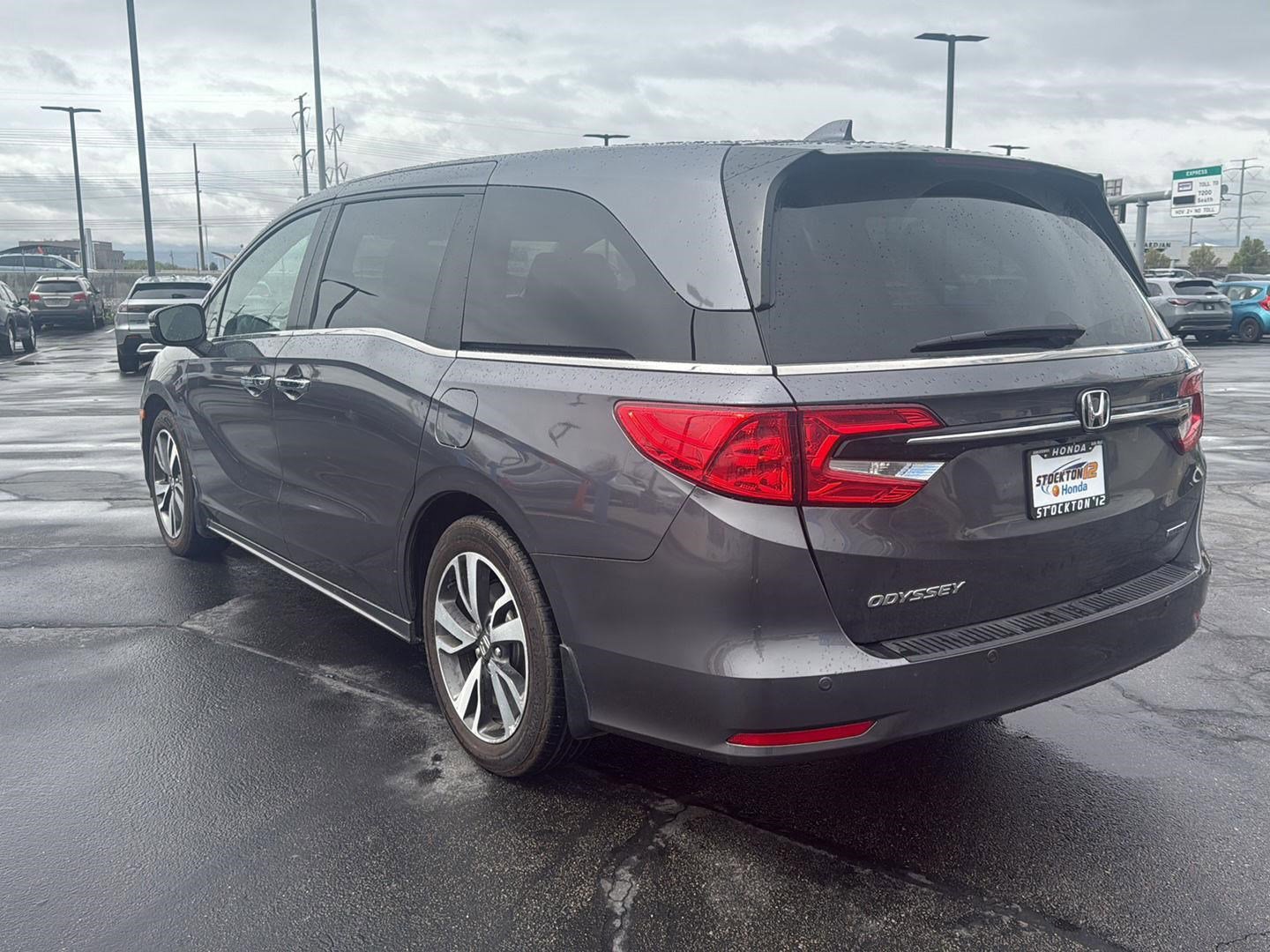 Certified 2024 Honda Odyssey Touring image 10