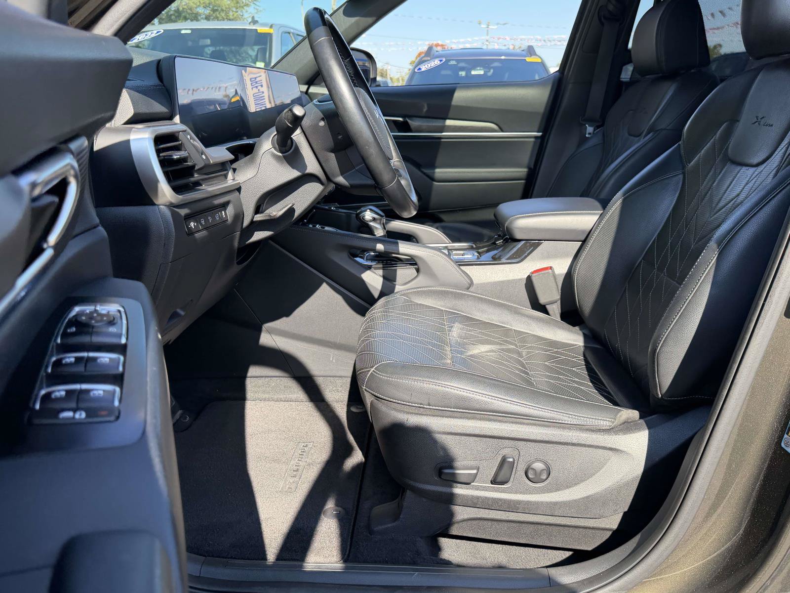 Used 2023 Kia Telluride EX X-Line AWD/4WD image 13