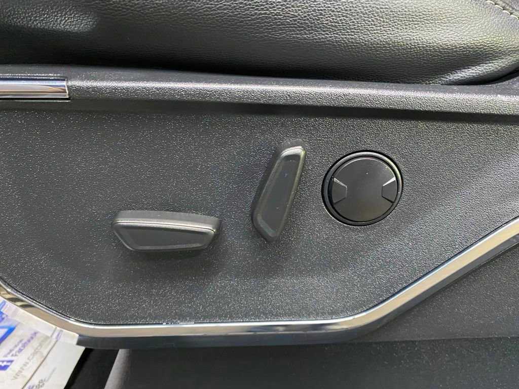 Used 2023 Ford F350 Lariat w/ Lariat Ultimate Package image 16