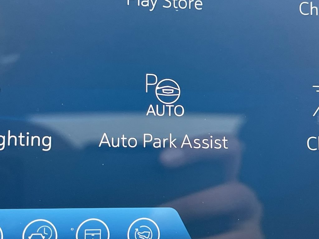 New 2026 Cadillac Optiq Luxury 1 AWD/4WD image 24