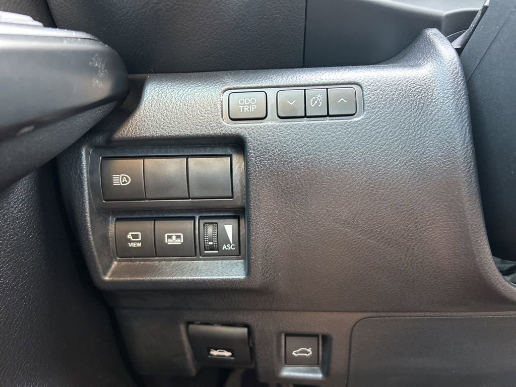 Used 2024 Lexus IS 500 w/ Special Appearance Package image 32