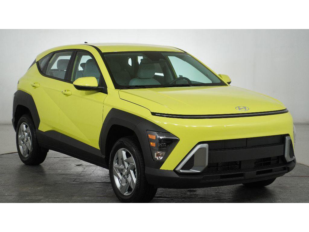 New 2026 Hyundai Kona SE image 1