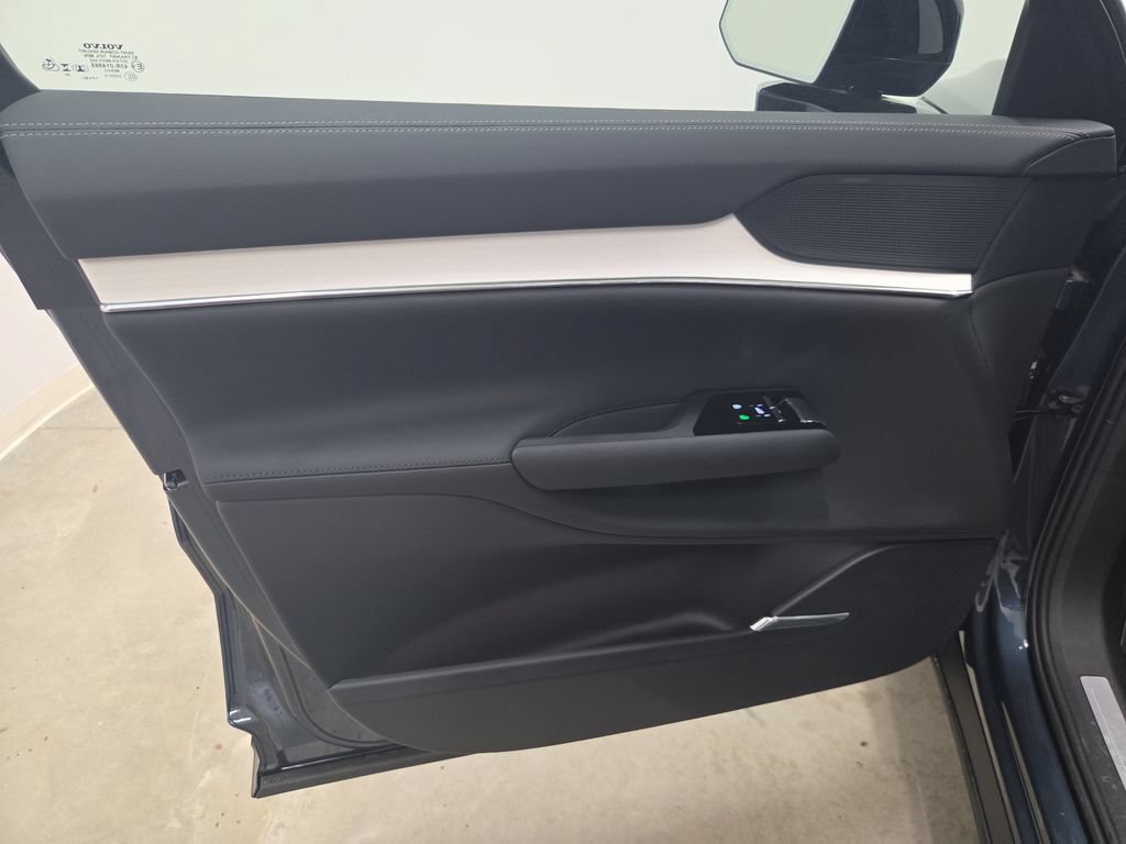 New 2026 Volvo EX90 Ultra AWD/4WD image 18