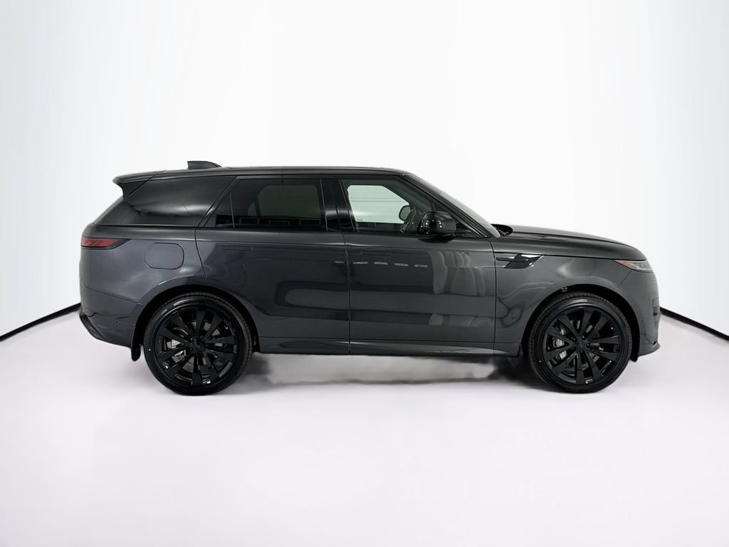 New 2026 Land Rover Range Rover Sport Dynamic SE AWD/4WD image 4