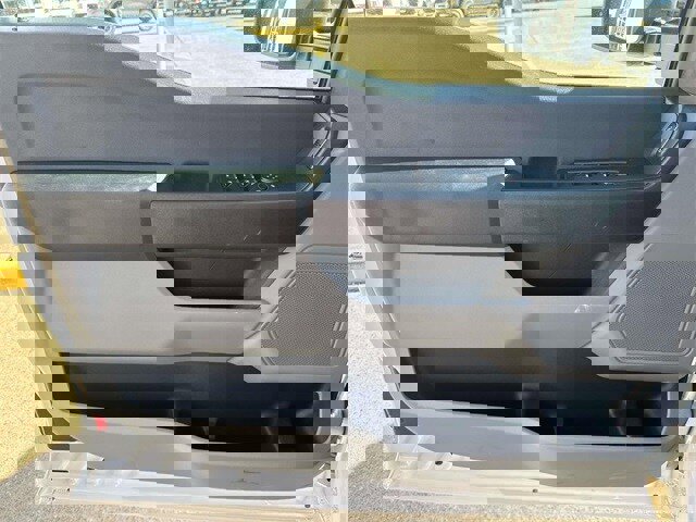 New 2026 Ford F250 XL w/ XL Chrome Package image 19