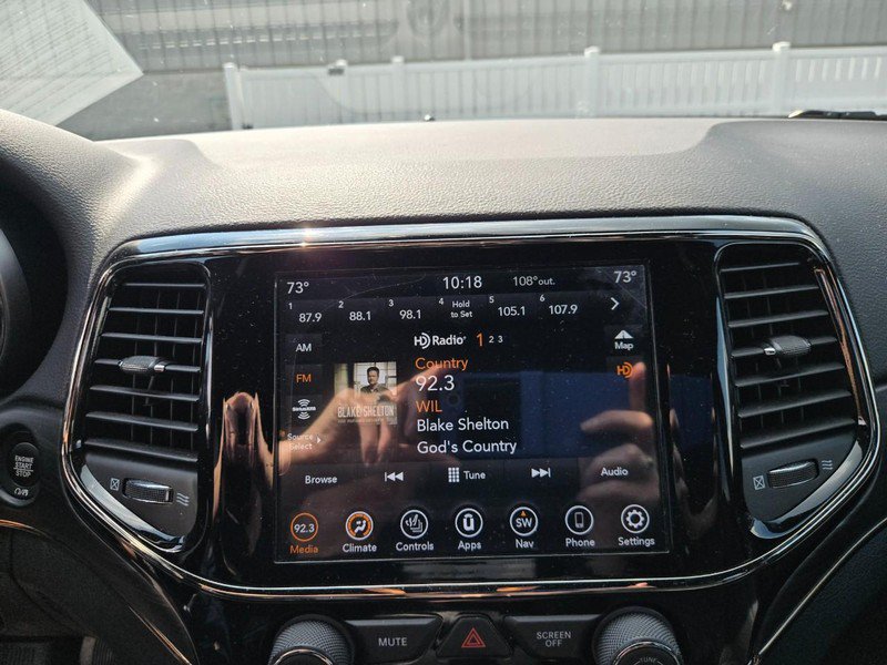 Used 2020 Jeep Grand Cherokee Limited X AWD/4WD image 12