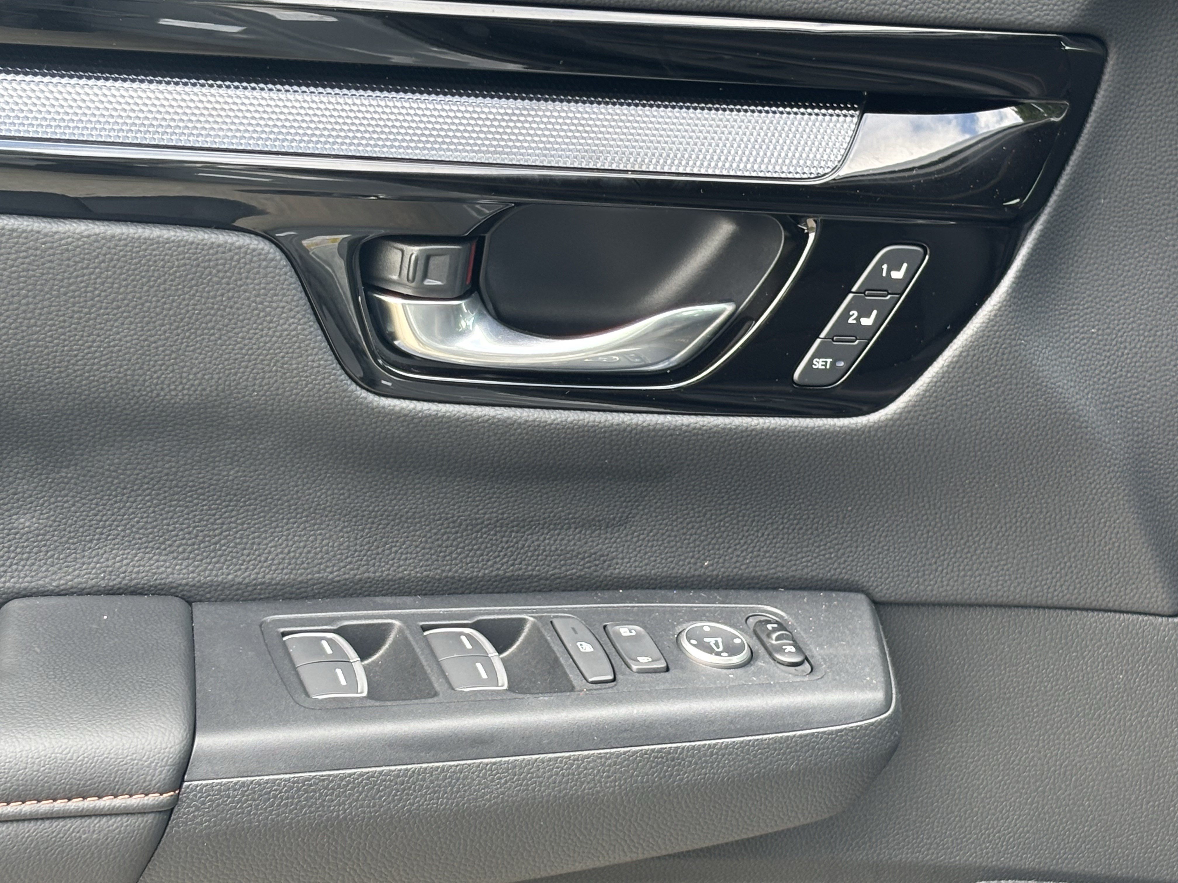 Used 2026 Honda CR-V Sport Touring image 14