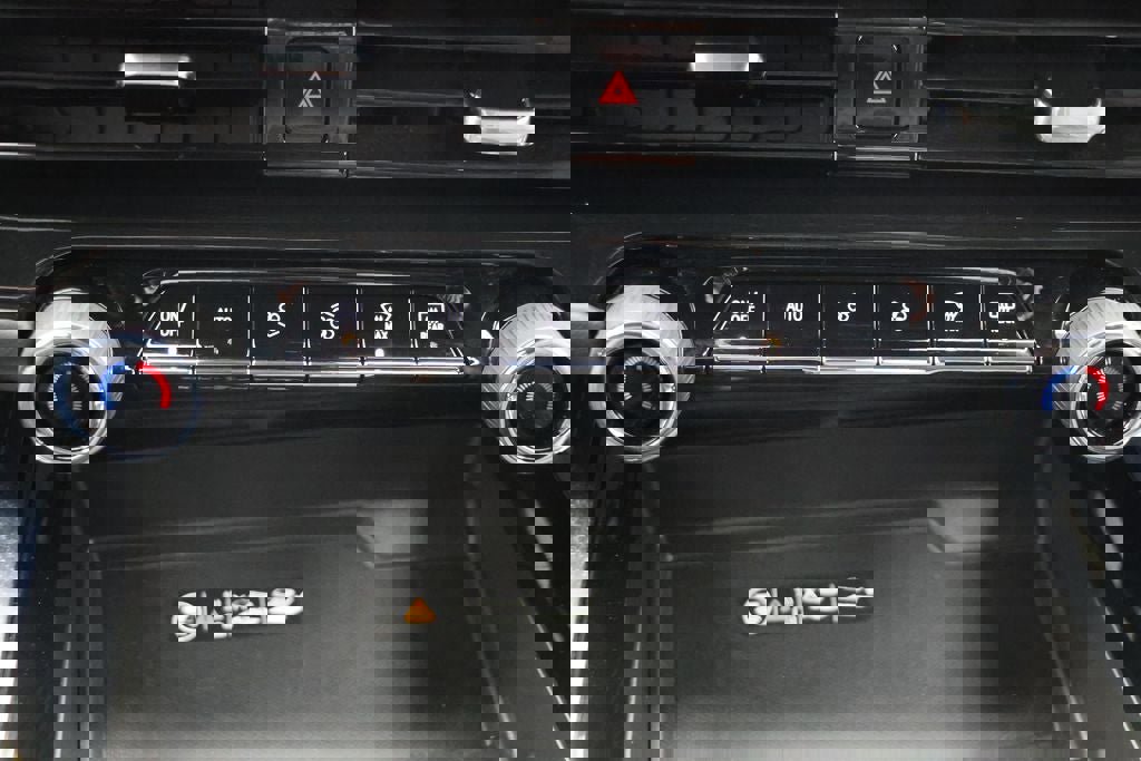 Used 2025 Chevrolet Tahoe Premier image 24