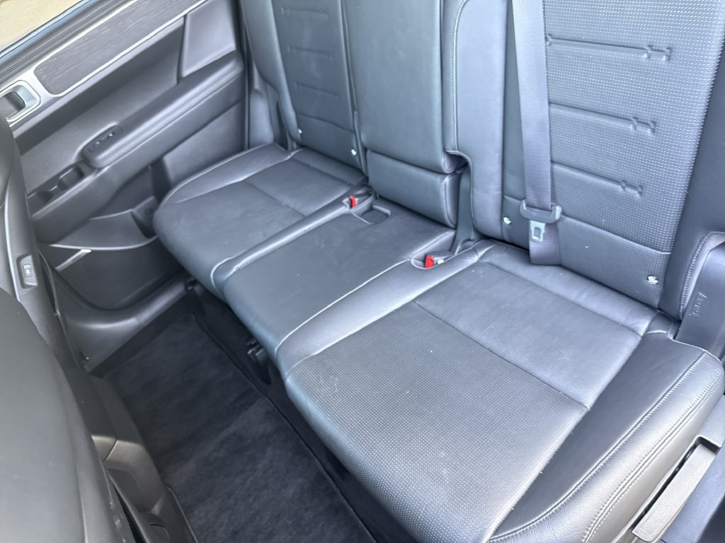Certified 2024 Hyundai Santa Fe Limited FWD image 31