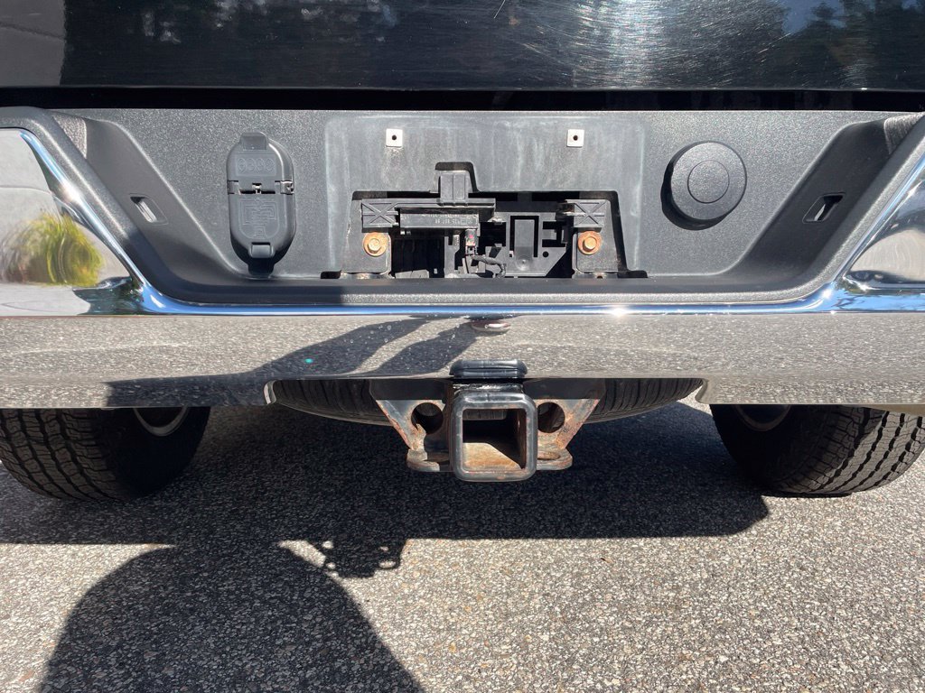 Used 2022 Chevrolet Silverado 1500 LT AWD/4WD image 10