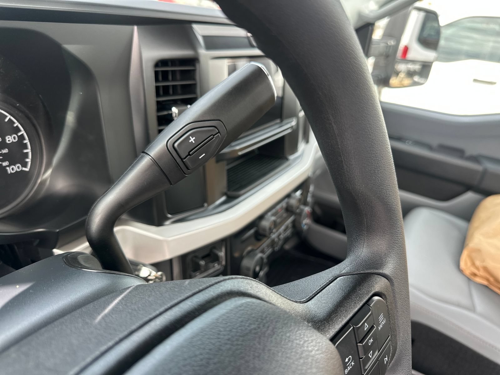 New 2026 Ford F550 4x4 Regular Cab Super Duty image 24
