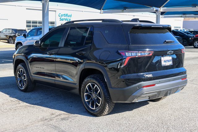 New 2026 Chevrolet Equinox ACTIV image 3