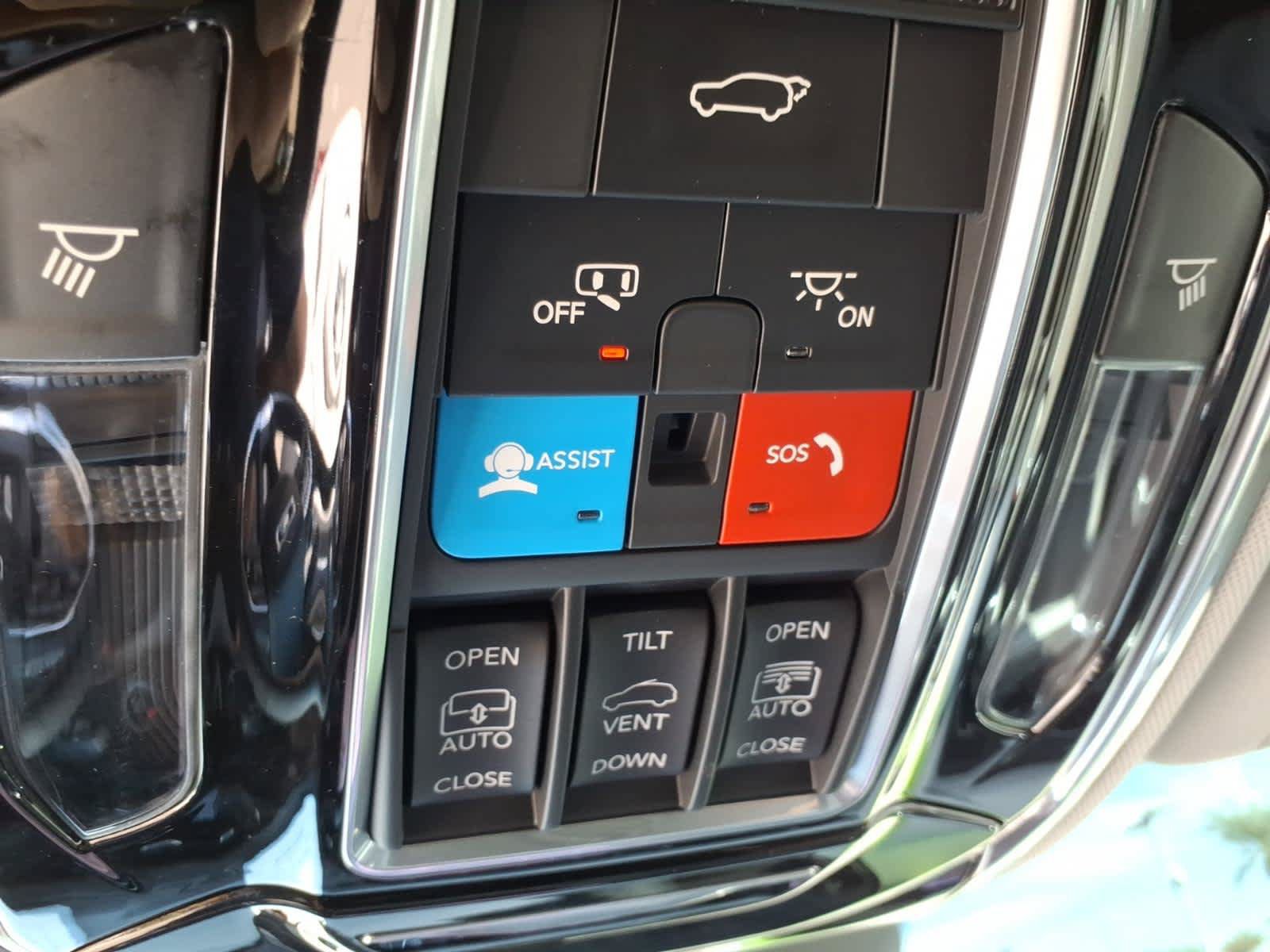 Used 2023 Jeep Grand Cherokee Overland AWD/4WD image 40