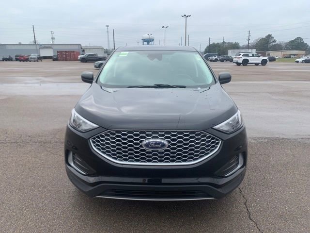Used 2024 Ford Edge SEL image 2