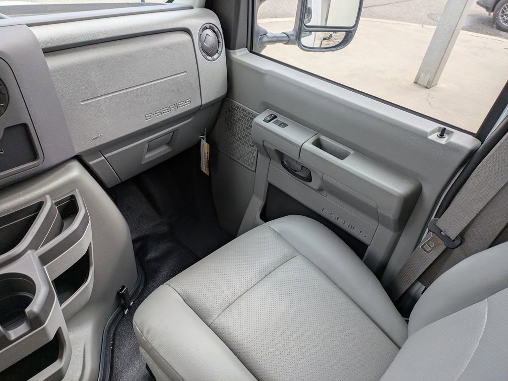 New 2025 Ford E-350 and Econoline 350 Super Duty w/ Power Equipment Group image 16