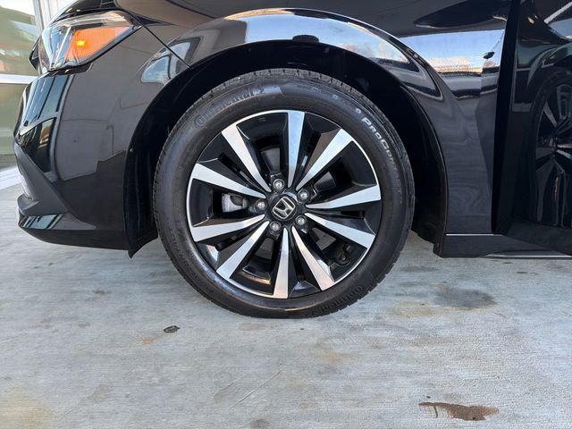 Used 2024 Honda Civic EX-L image 27