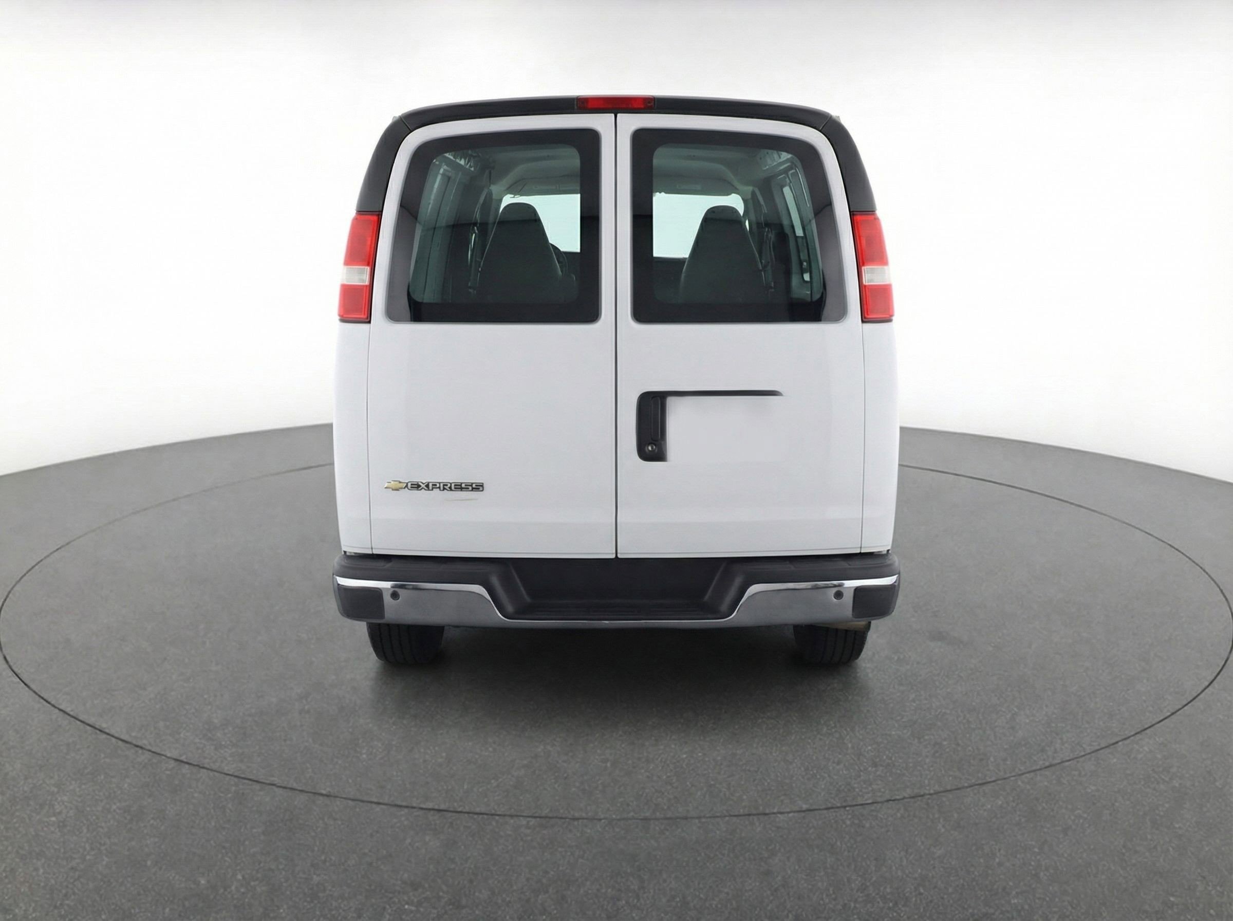 Used 2025 Chevrolet Express 3500 LT w/ LT Preferred Equipment Group image 7