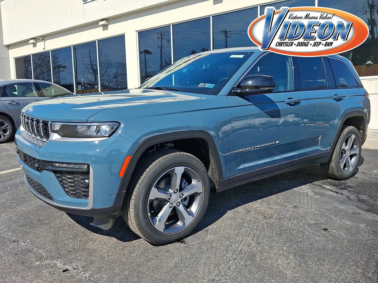 New 2026 Jeep Grand Cherokee Limited