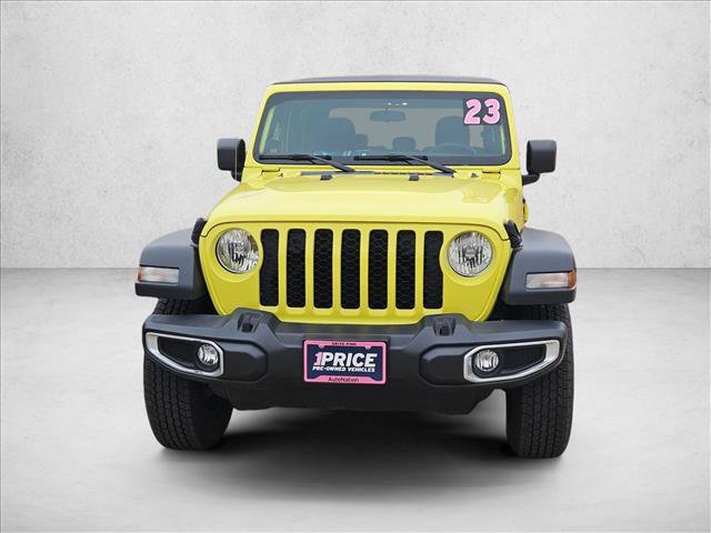 Used 2023 Jeep Gladiator Sport AWD/4WD video 2