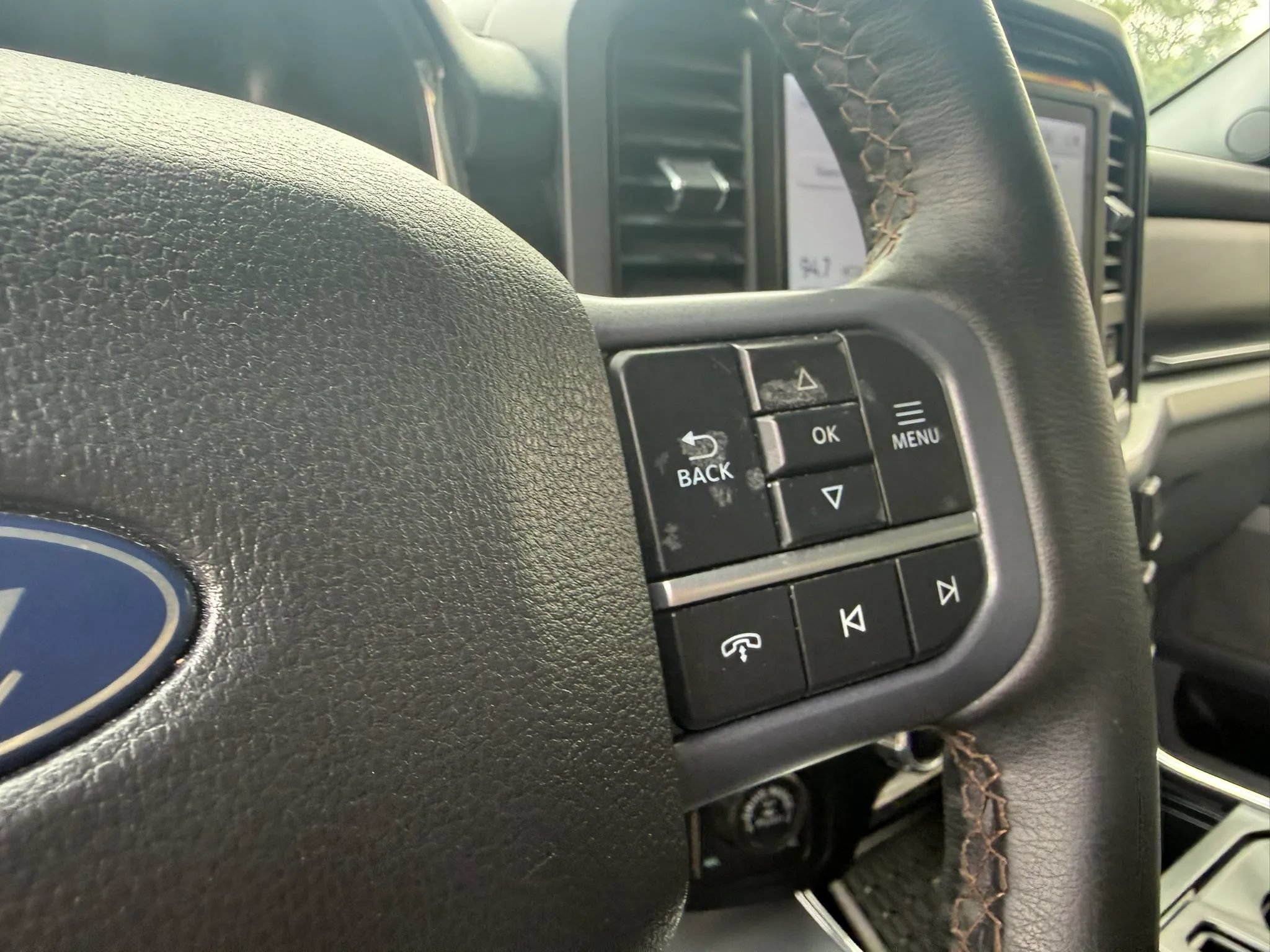 Used 2026 Ford F150 Lariat w/ Equipment Group 501A Mid AWD/4WD image 23