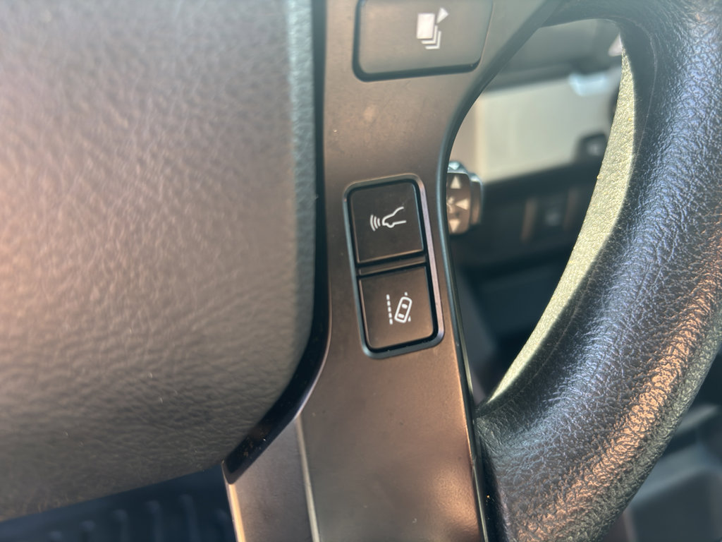 Used 2021 Toyota Tacoma SR image 40