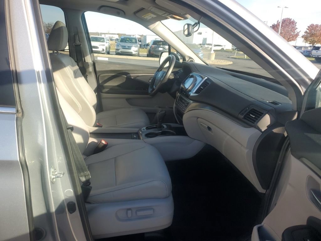 Used 2018 Honda Pilot EX-L image 32