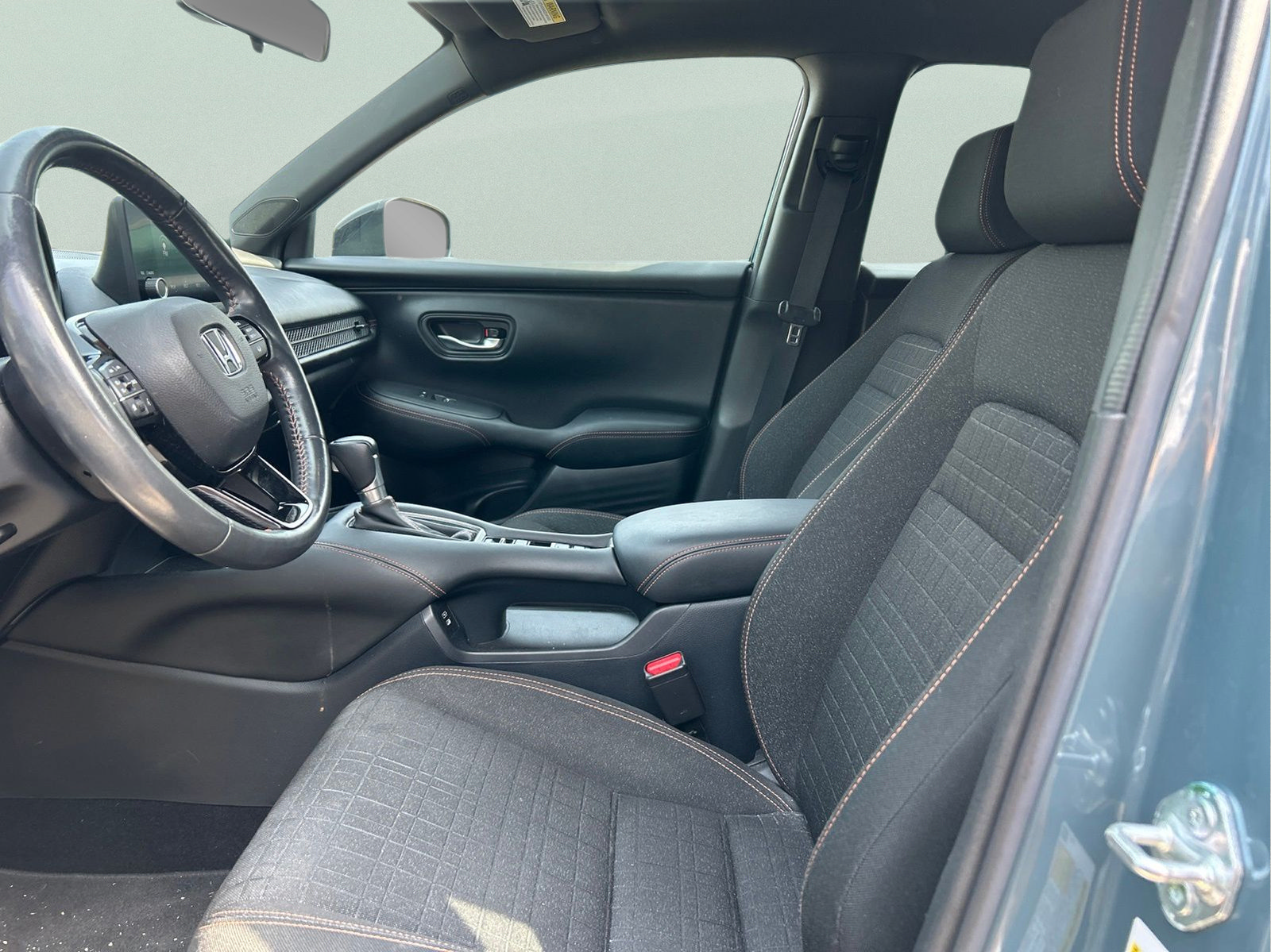 Used 2024 Honda HR-V Sport image 9