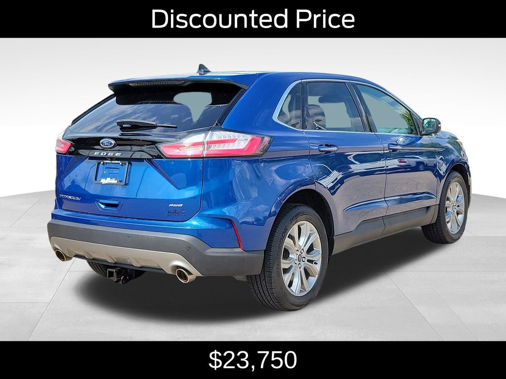 Used 2022 Ford Edge Titanium w/ Equipment Group 301A AWD/4WD image 3