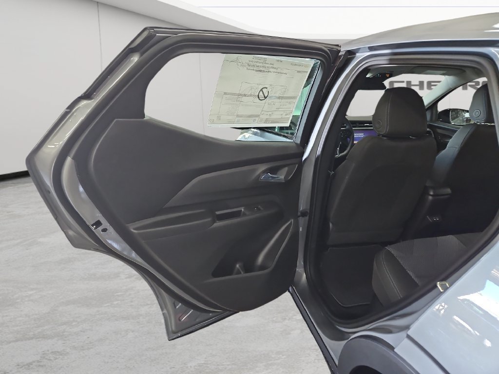 New 2027 Chevrolet Bolt LT w/ Comfort Package FWD image 40