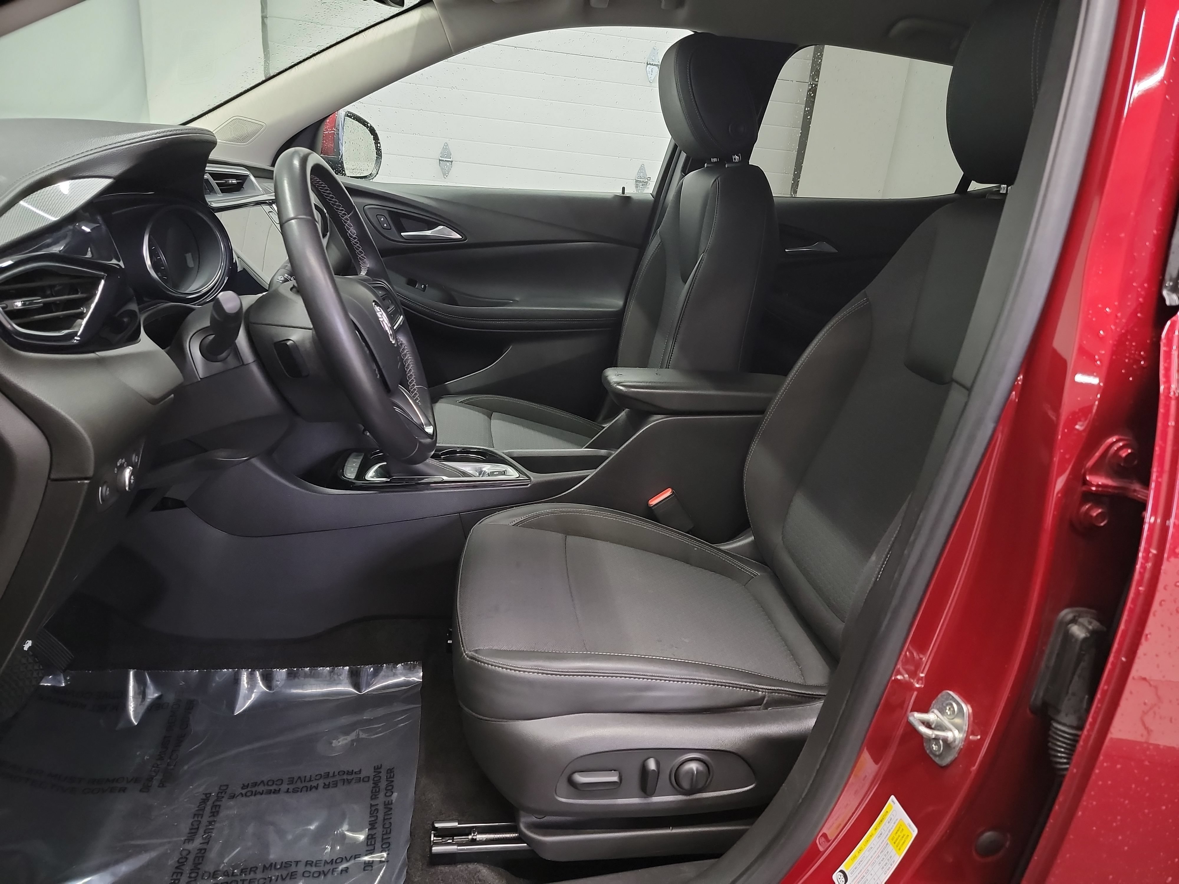 Used 2020 Buick Encore GX Preferred w/ Cold Weather Comfort Package AWD/4WD image 12