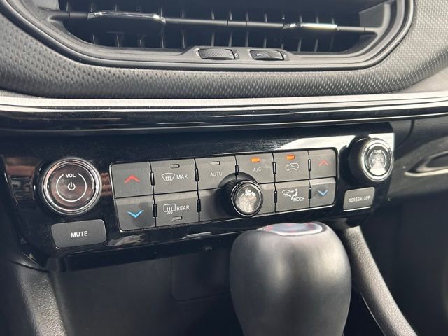 Used 2025 Jeep Compass Trailhawk AWD/4WD image 27