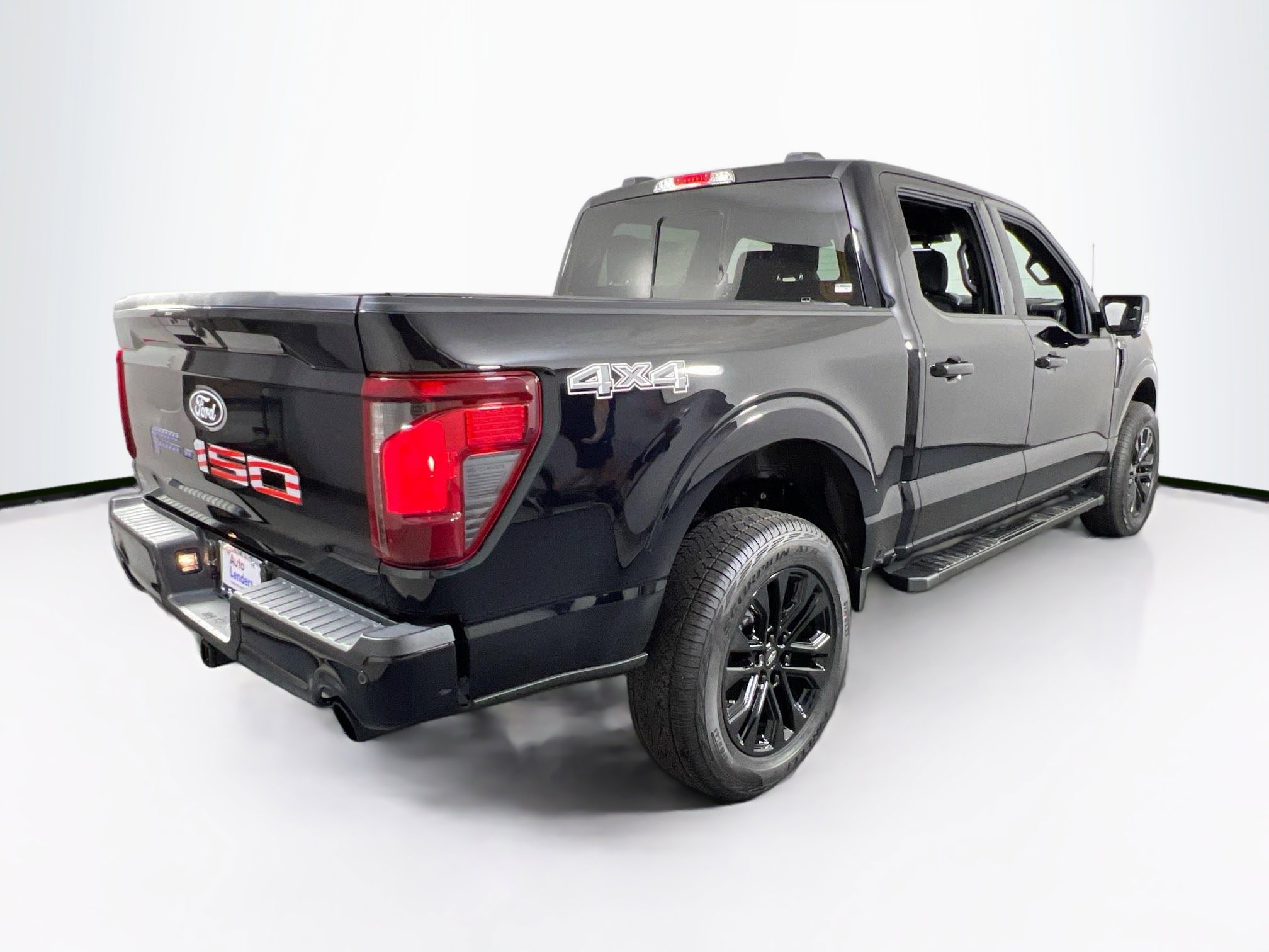 Used 2025 Ford F150 XLT w/ Equipment Group 302A MID image 5