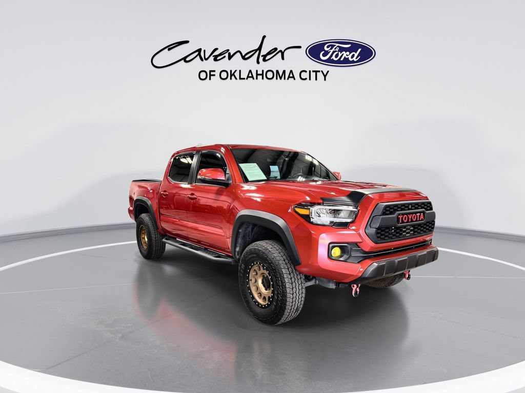 Used 2023 Toyota Tacoma TRD Off-Road w/ Advanced Technology Package AWD/4WD image 2