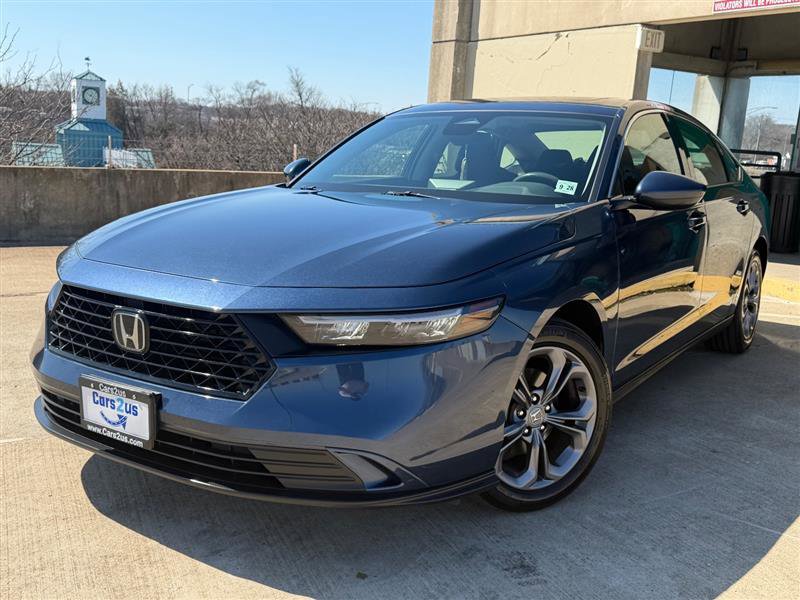 Used 2023 Honda Accord EX image 2