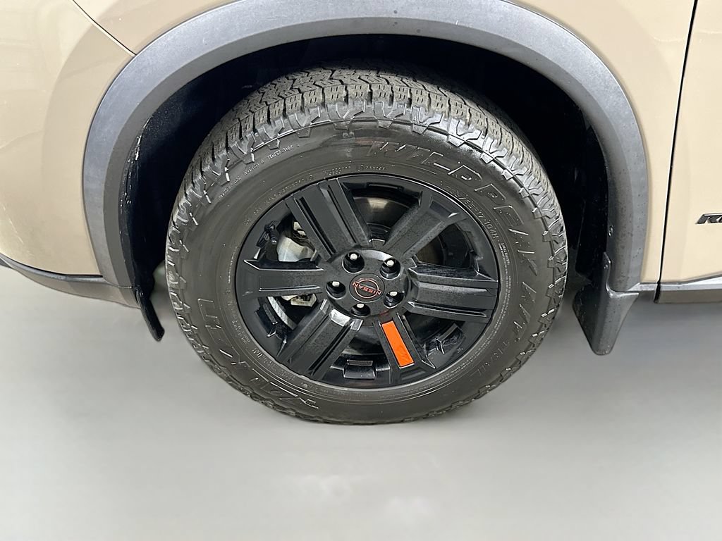 Used 2025 Nissan Rogue SV w/ Rock Creek Premium Package AWD/4WD image 8