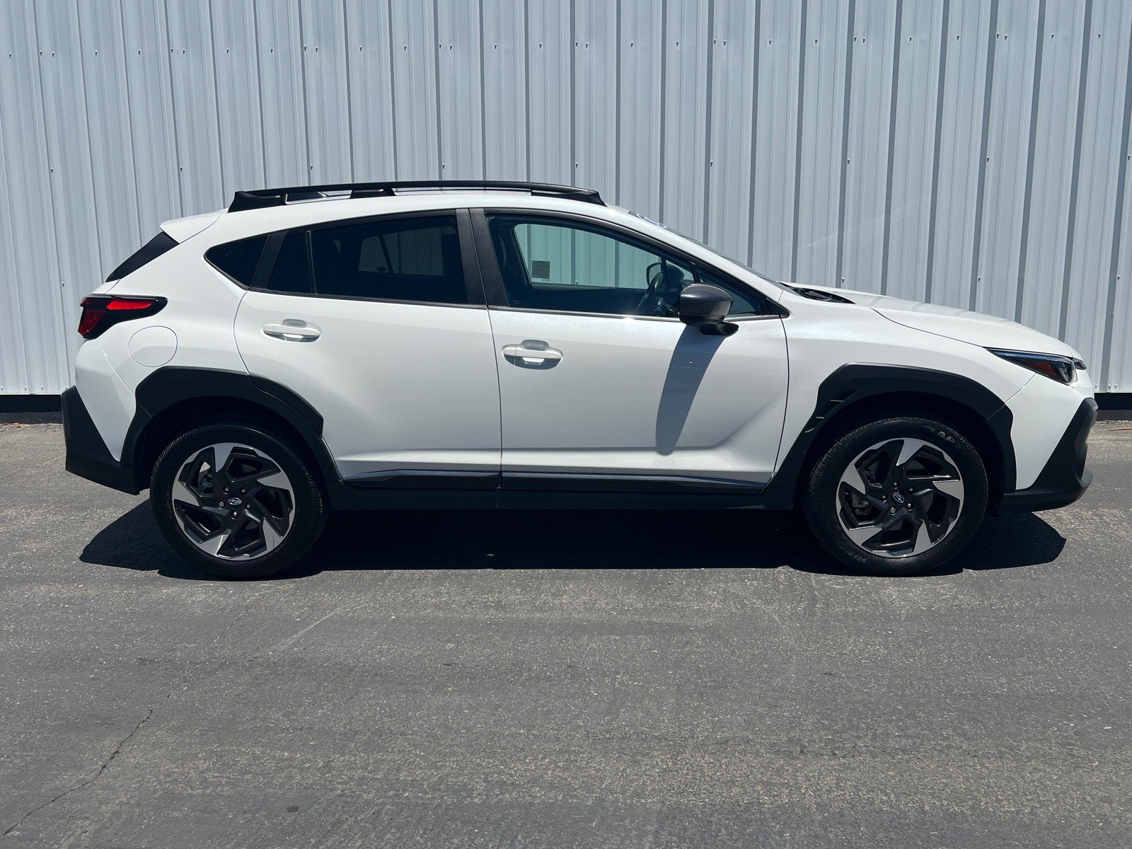 Certified 2024 Subaru Crosstrek 2.5i Limited w/ Crosstrek Mirror Package AWD/4WD image 6
